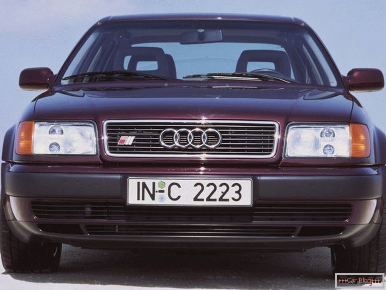 Audi 100 zdjęć