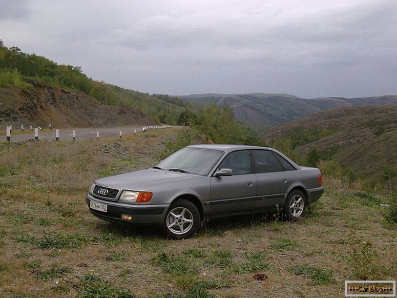Audi 100 2.3 zdjęcia