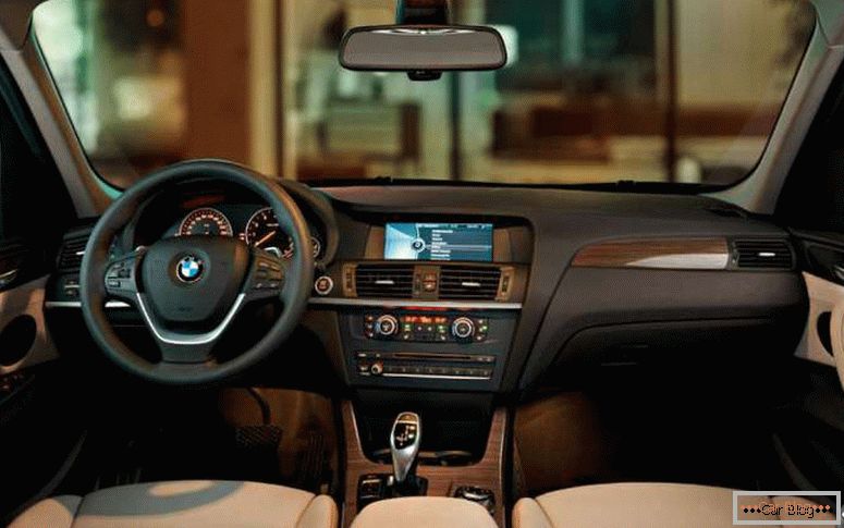 Renowacja wnętrza BMW X3 2014