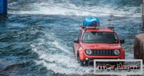 Jeep Renegade bierze udział w raftingu 2