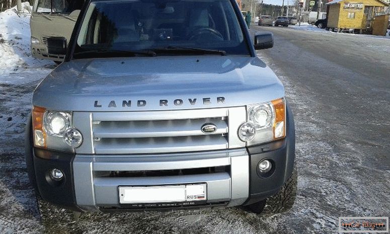 Land Rover Discovery 3 bu zdjęcia samochodów