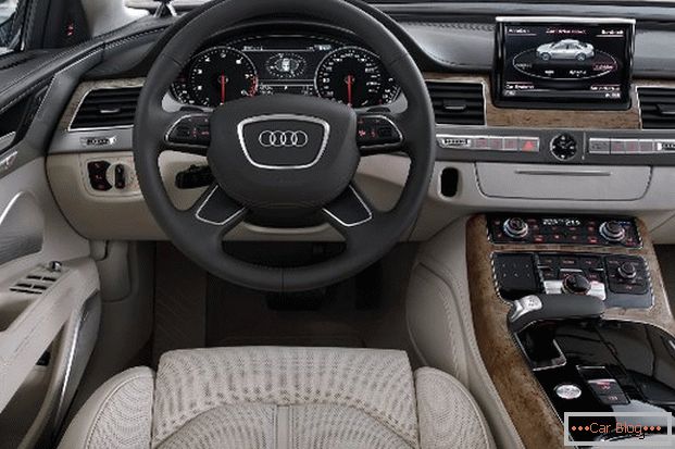 Jeden z najwyższej jakości systemów audio zainstalowanych w samochodzie Audi A8