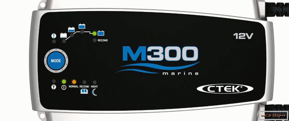 CTEK M300