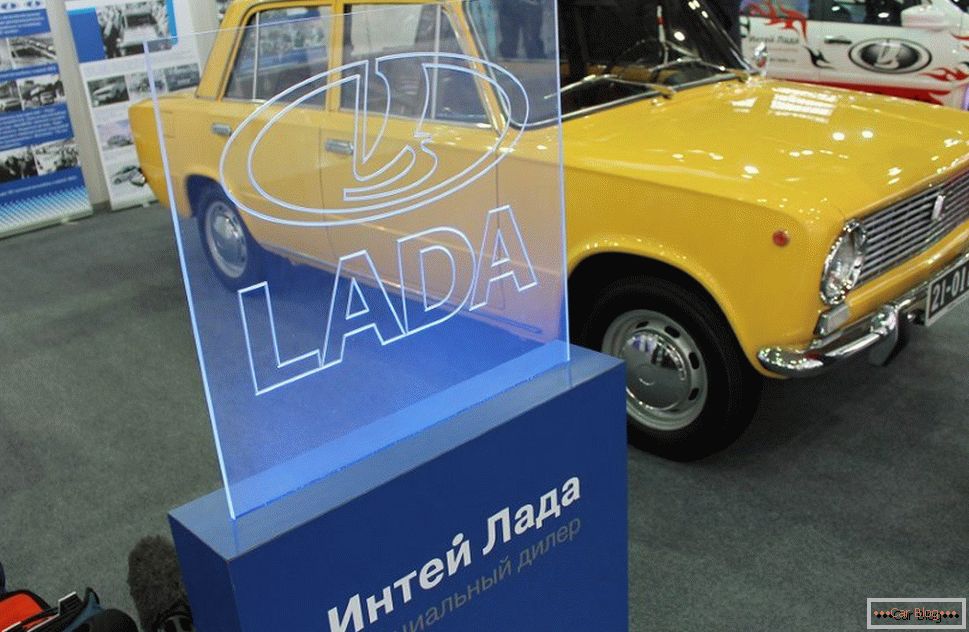 Intey Lada w St. Petersburgu