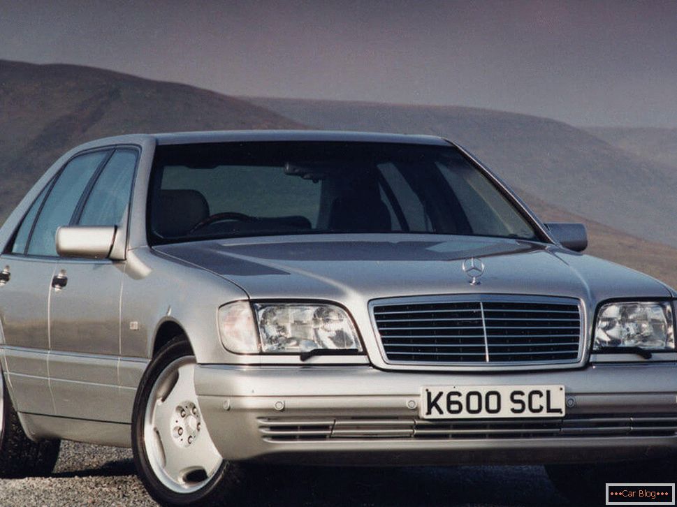 Samochód Mercedes-Benz w140 - jeden z najlepszych samochodów lat 90-tych