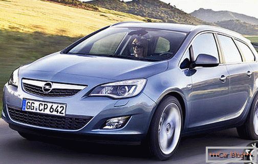 Opel Astra wagon