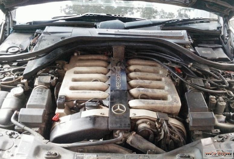 Silnik automatyczny Mercedes-Benz (W140)