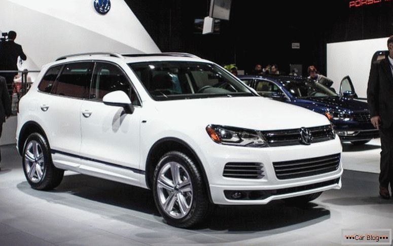 Nowy Volkswagen Touareg 2015 года